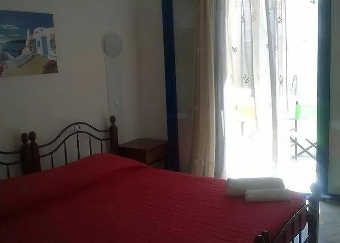 Отель Doron Delfini Naxos City